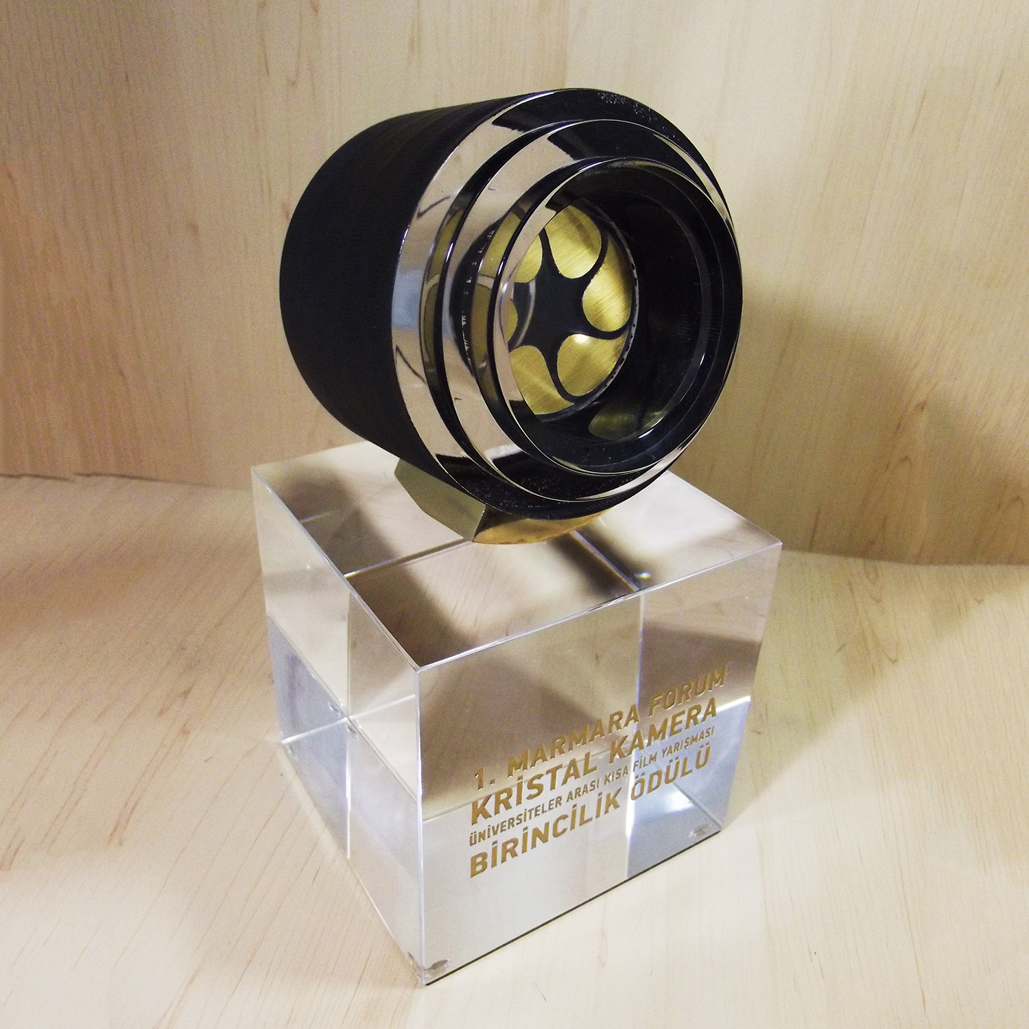 Kristal Kamera Ödülü
